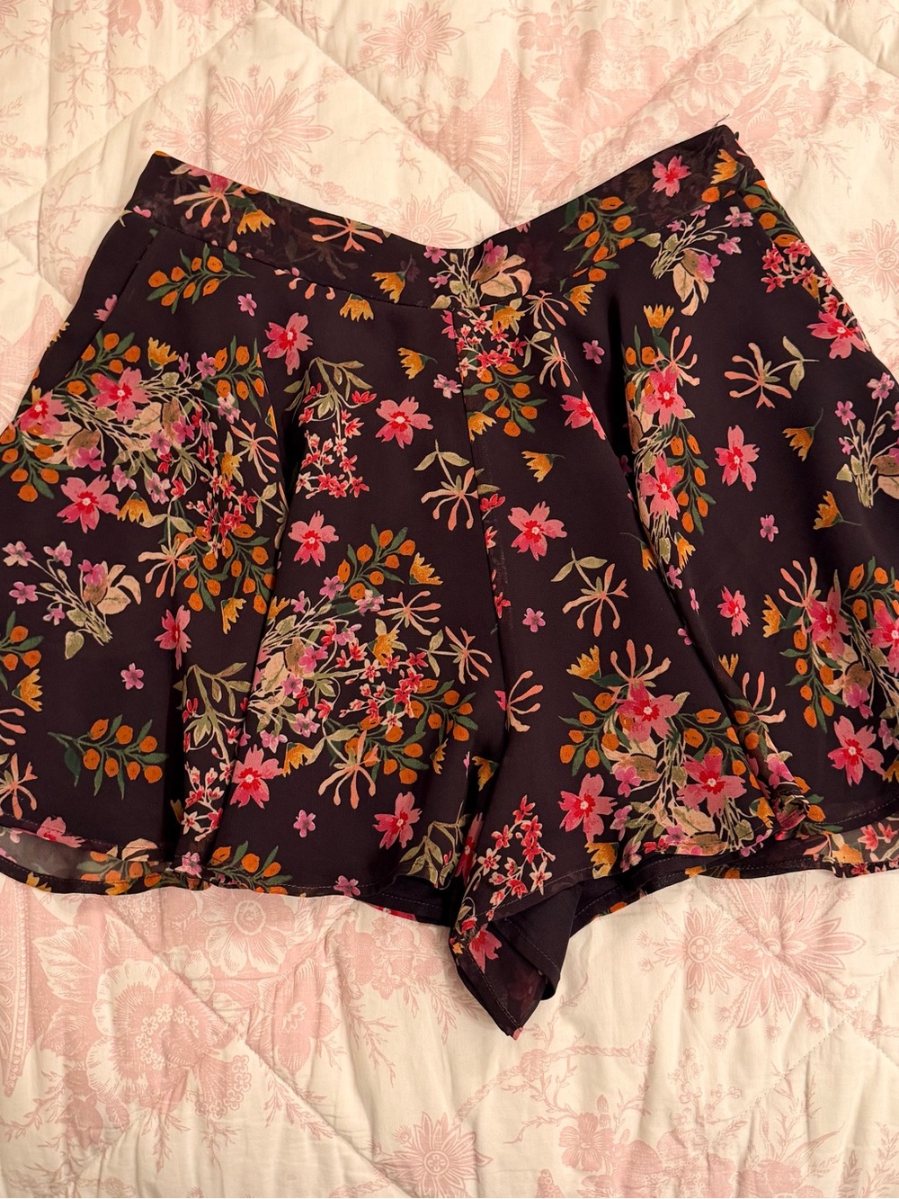 Floral Black Pleated Women's Skort
